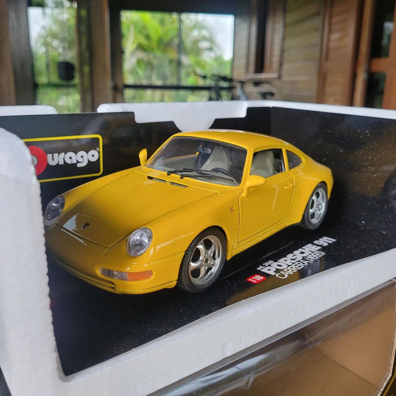 Bburago Porsche 1/18 ミニカー Miniatura Bburago 1:18 Porsche Carrera 911 - Hobbies e coleções