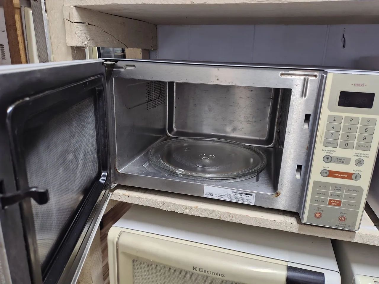 Microondas Philco 32 litros espelhado - Foto 4