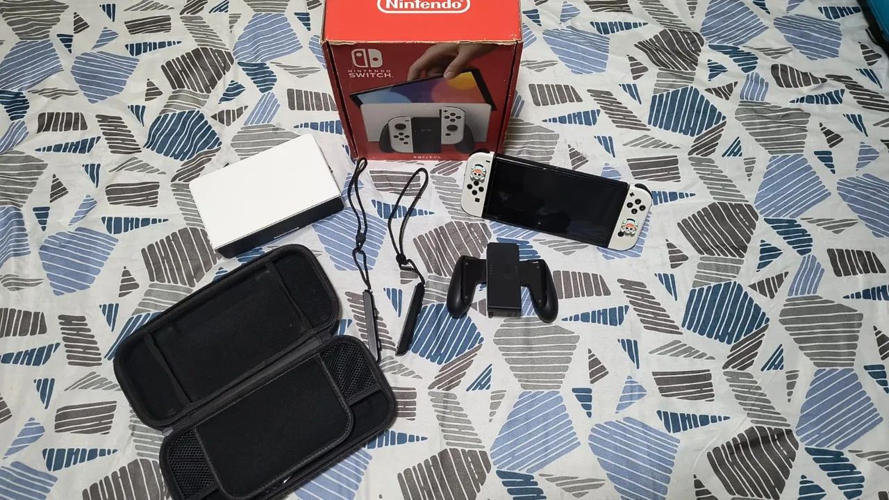 Nintendo switch OLED desbloqueado - Foto 2