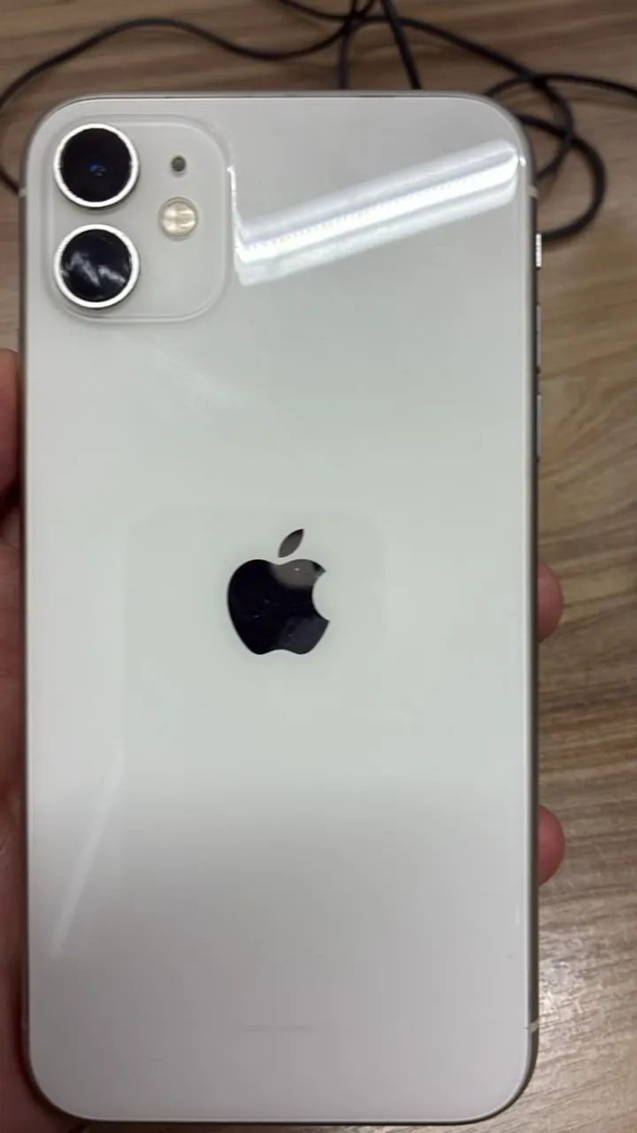 Iphone11 Novo - Foto 2