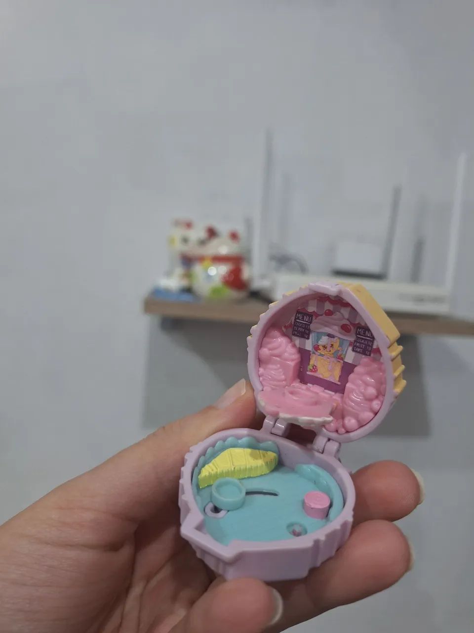 Mini casinha compacta Polly e Shopkins  - Foto 2