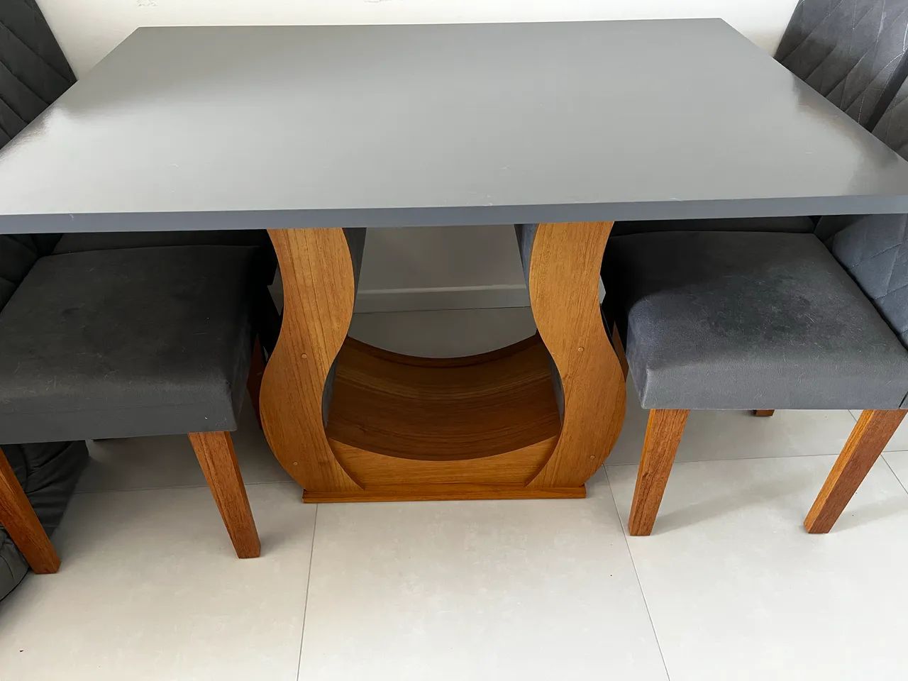 Mesa com 4 cadeiras - Foto 2