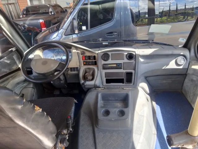 MICRO ÔNIBUS VOLARE V6 ESCOLAR - Foto 3
