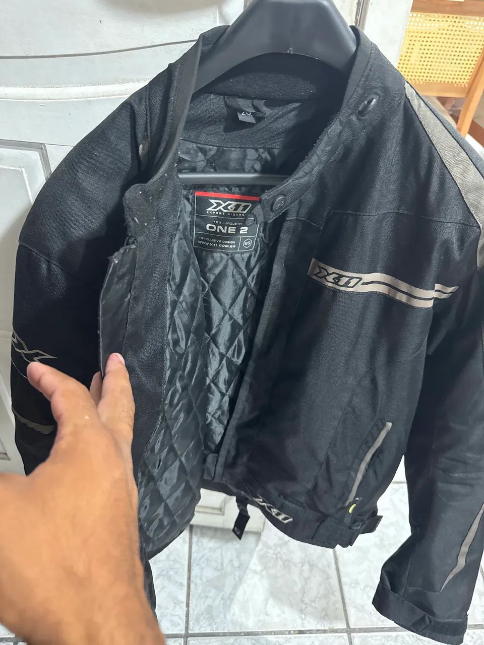 Jaqueta x11 semi nova  - Foto 2