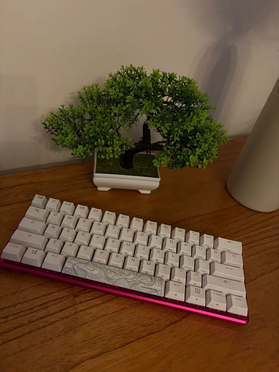 Teclado Mecanico HyperX Alloy Origins Fps60 - Branco  - Foto 4