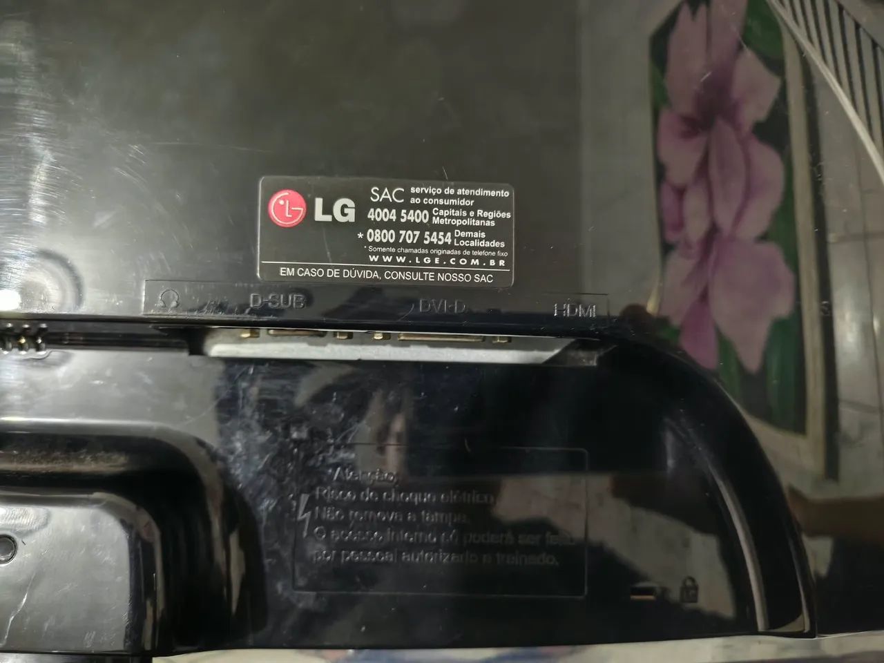 Monitor LG W2353V 23" Full HD - bom estado - Foto 3