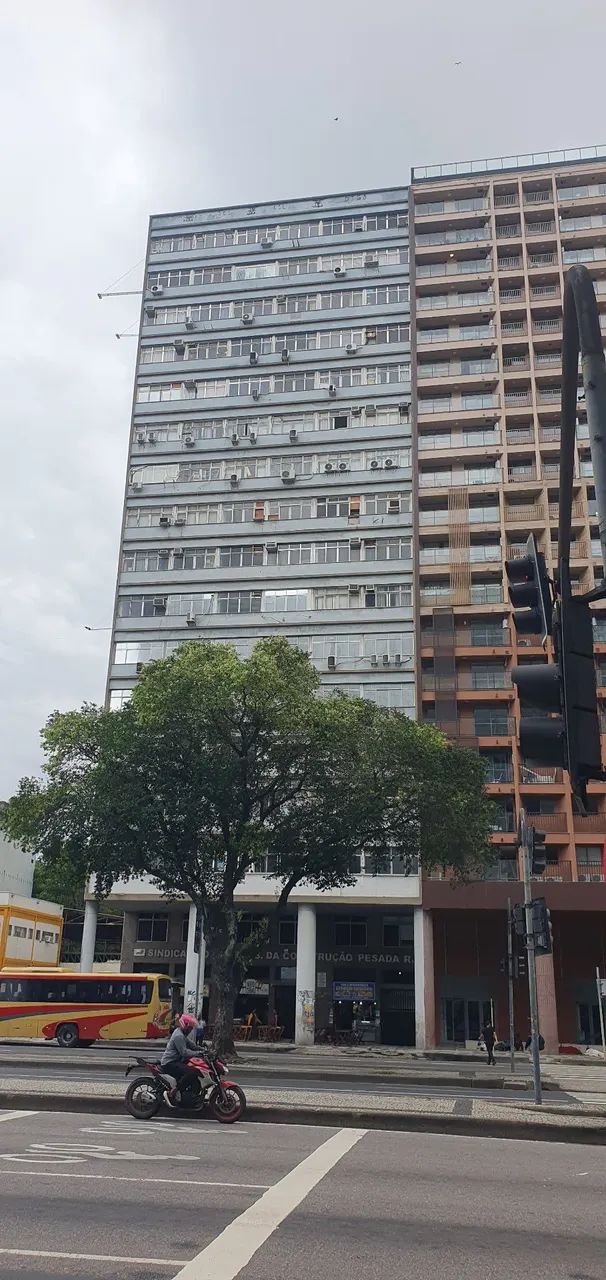 2 SALAS COMERCIAIS JUNTAS PARA VENDA