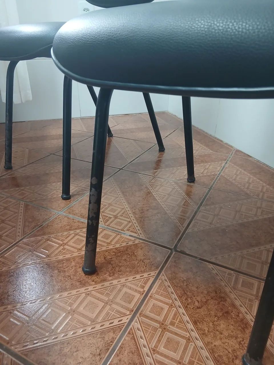 Cadeiras Secretárias Fixas - Foto 3