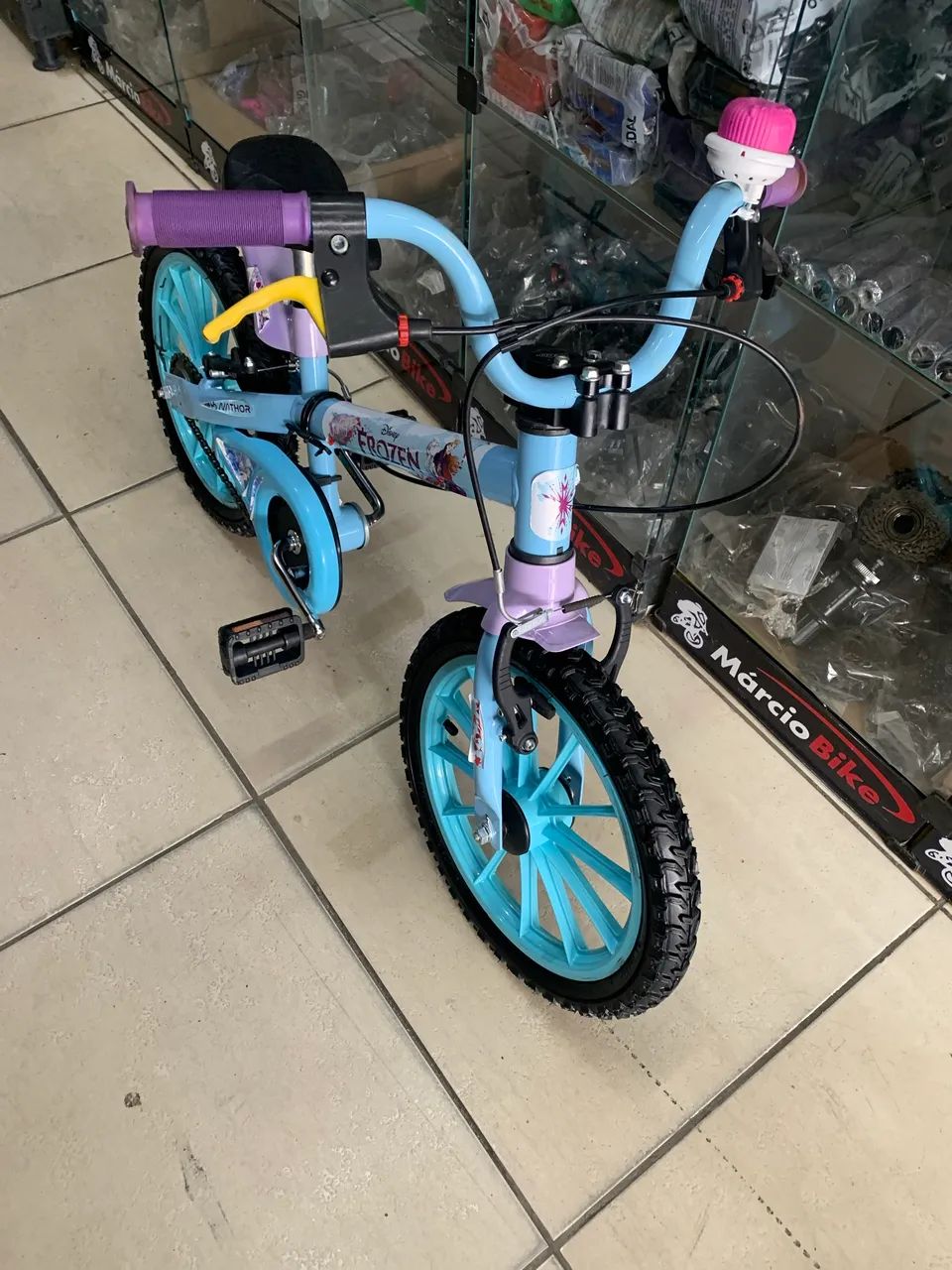 Bicicleta aro 16 Frozen  - Foto 3