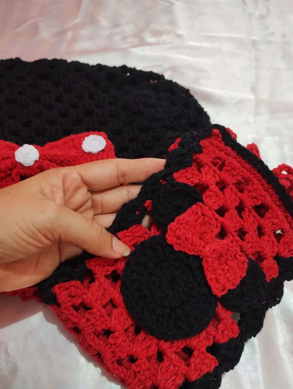 Jogo de banheiro Minnie crochê  - Foto 3