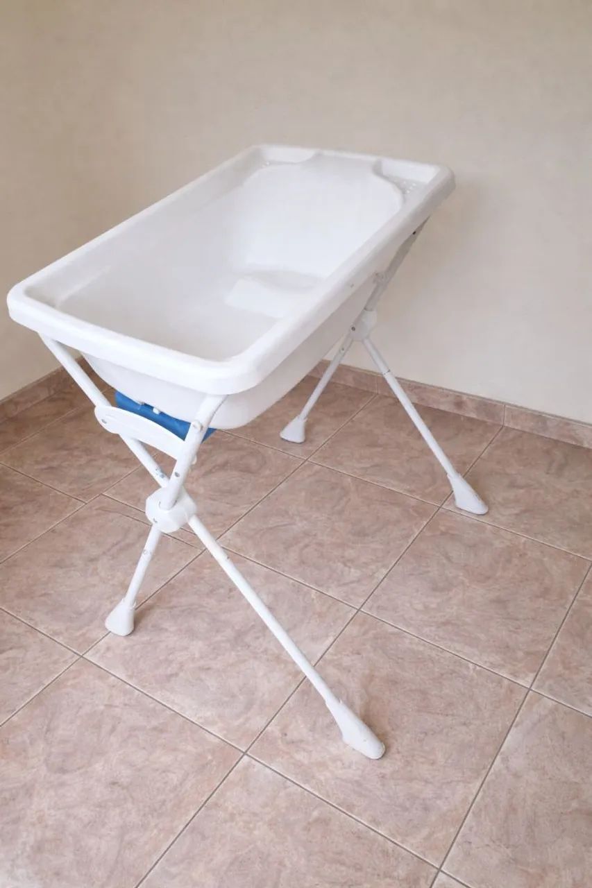 Banheira Burigotto com acento e suporte - Foto 2
