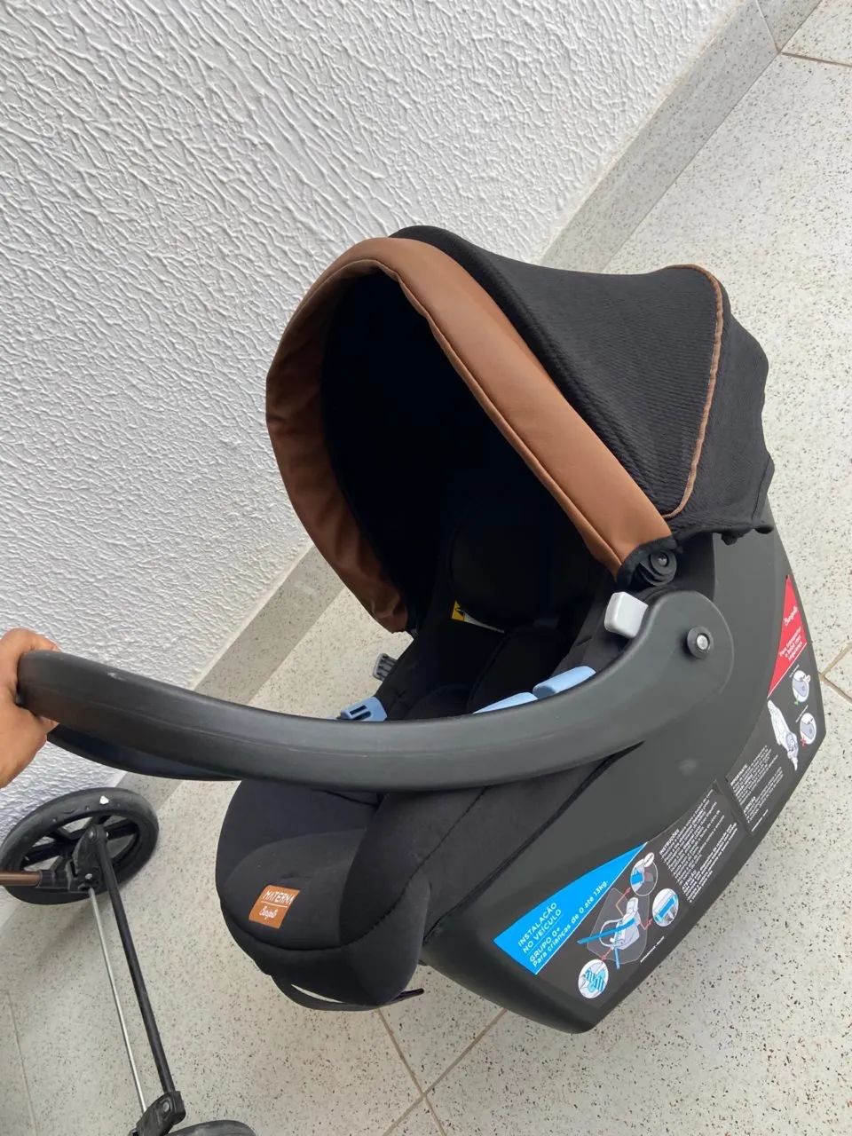 VENDO - Bebê Conforto + Carrinho de bebê  - Foto 4
