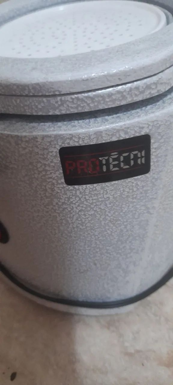 Plastificadora á vácuo com motor 220V - Foto 3