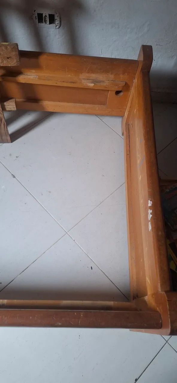 Cama madeira maciça com colchão  - Foto 4