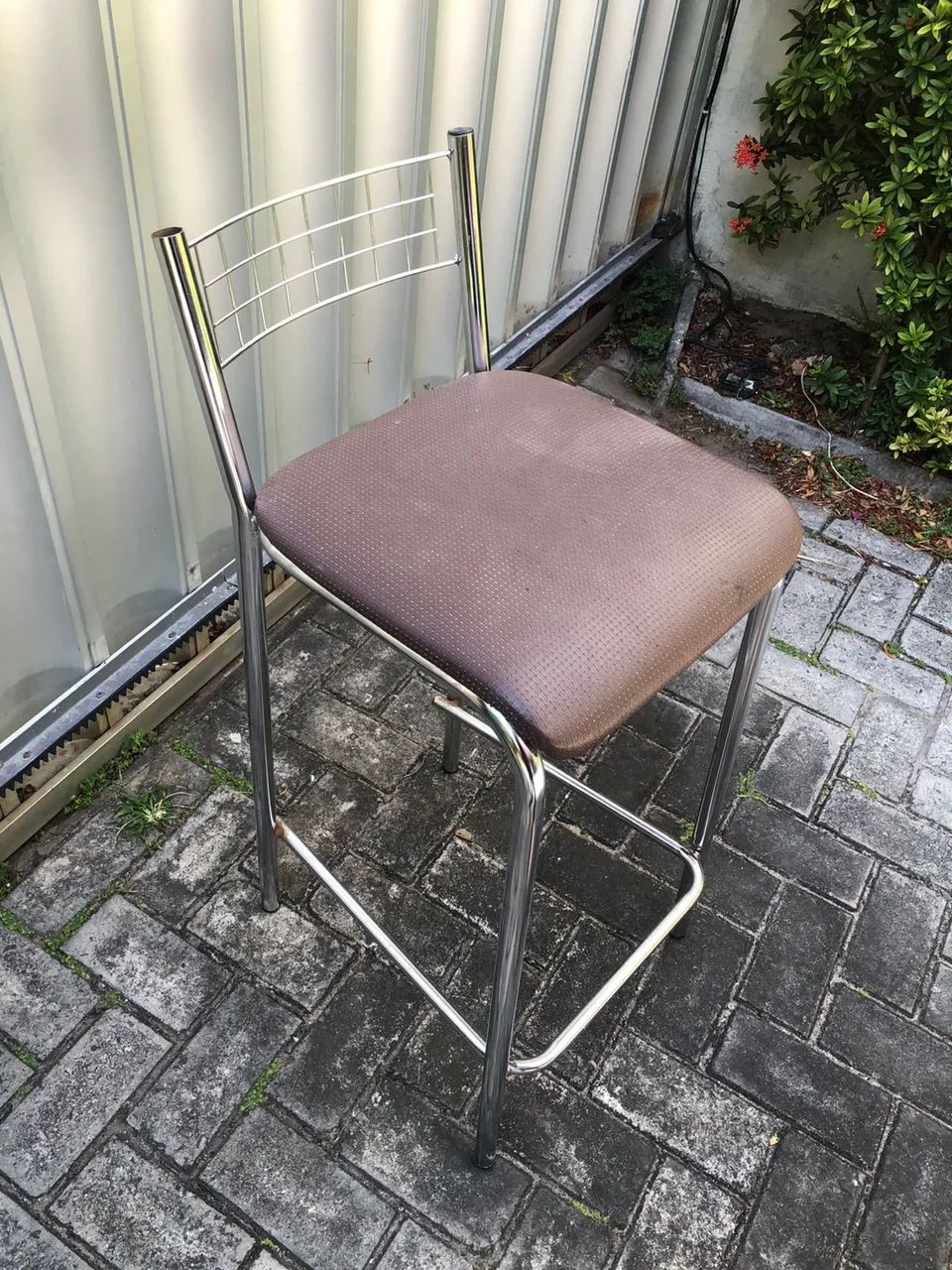Banquetas em ótimo estado