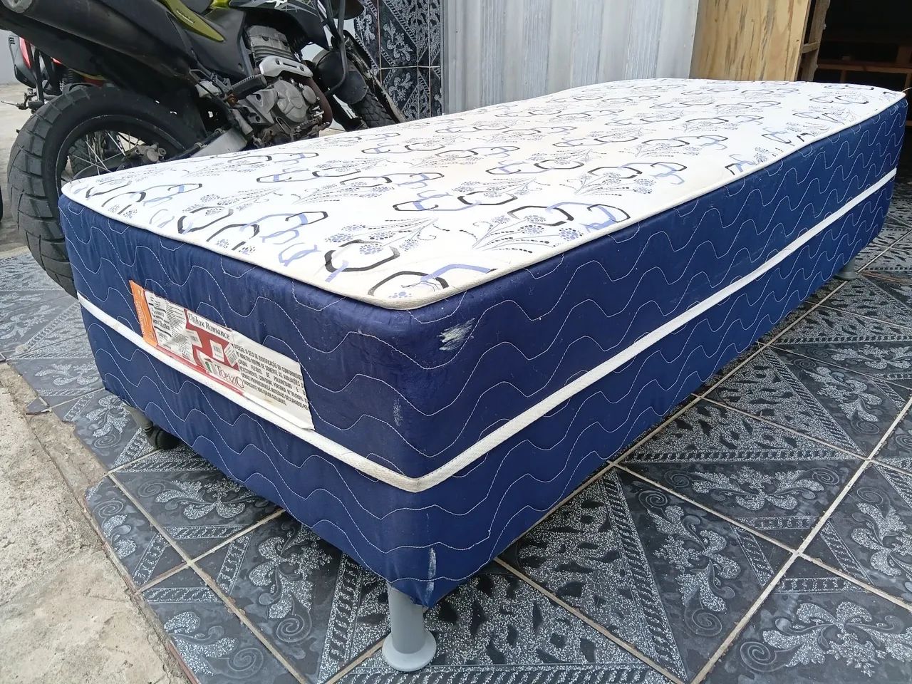 Cama solteiro seminova  - Foto 2