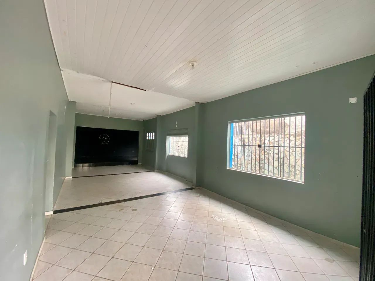 Casa Comercial à Venda no Bairro Bandeirantes - Foto 4