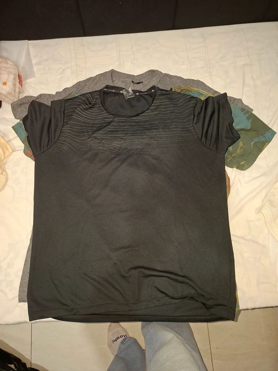 Roupas e bota - Foto 3