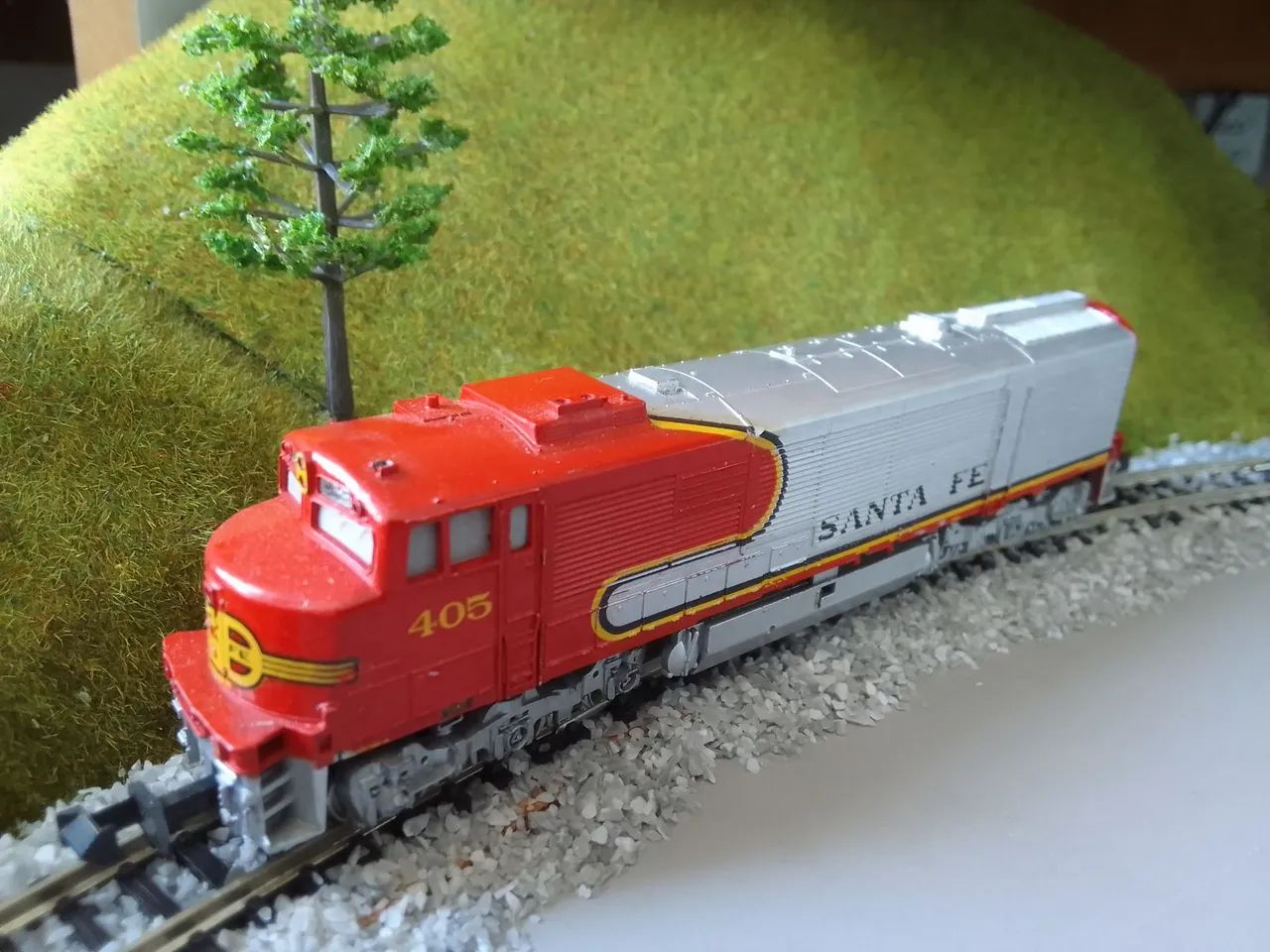 Locomotiva trix dummy  escala N 