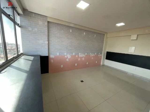 Sala Comercial Semi Mobiliada - São Francisco - Prédio Com Elevador - Foto 4