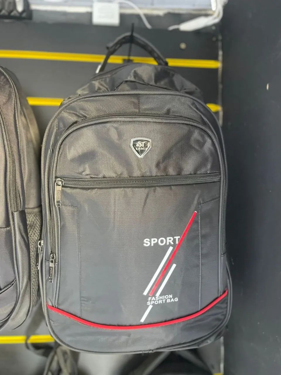 Mochila universitária promoção  - Foto 4