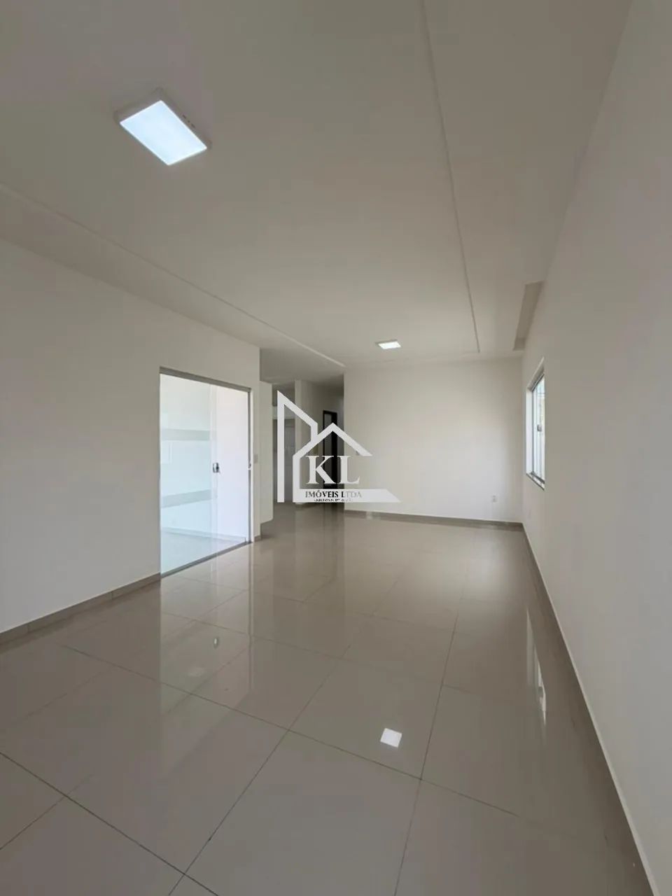 Cond Central Park I, Casa Nova com 4/4 (suíte), lado sombra - - Foto 3