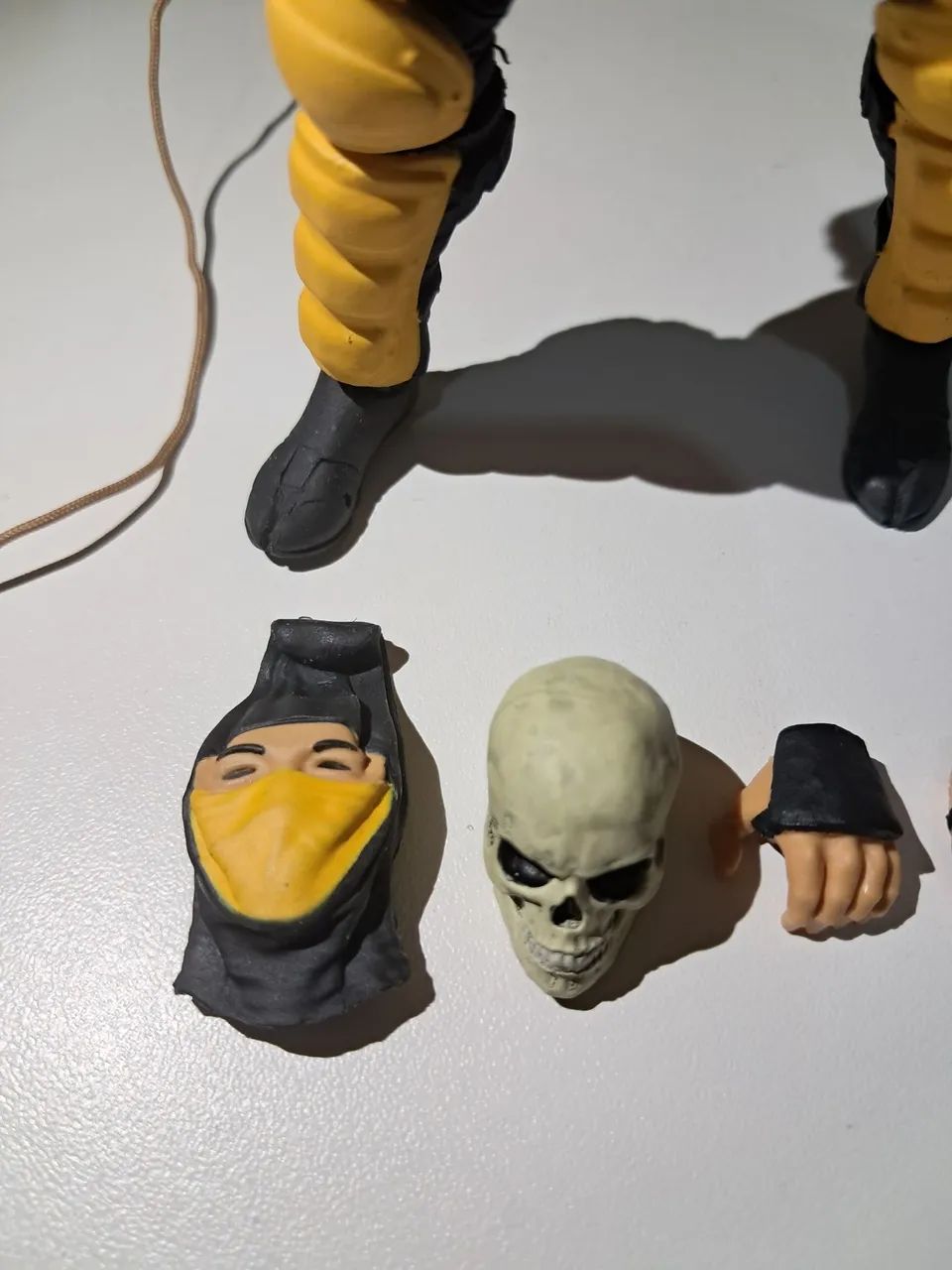 Scorpion CUSTOM LOSE - McFarlane Toys  - Foto 3