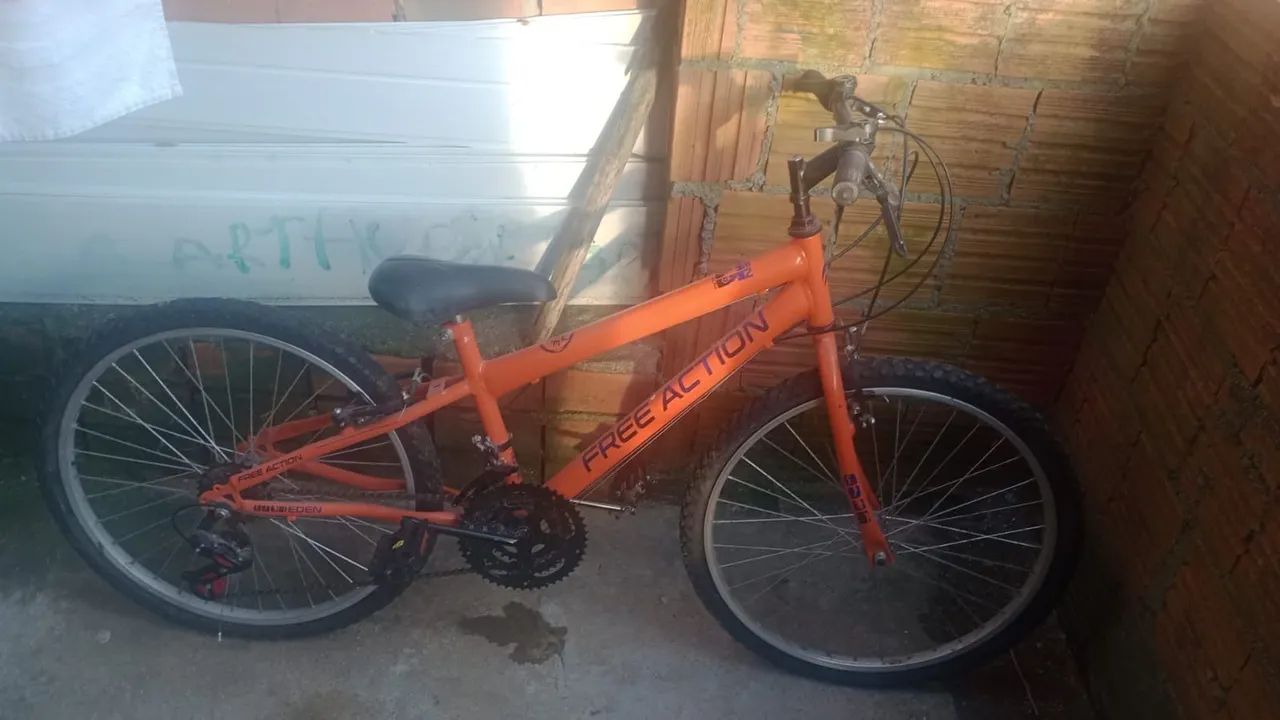 Bicicleta infantil nunca usada