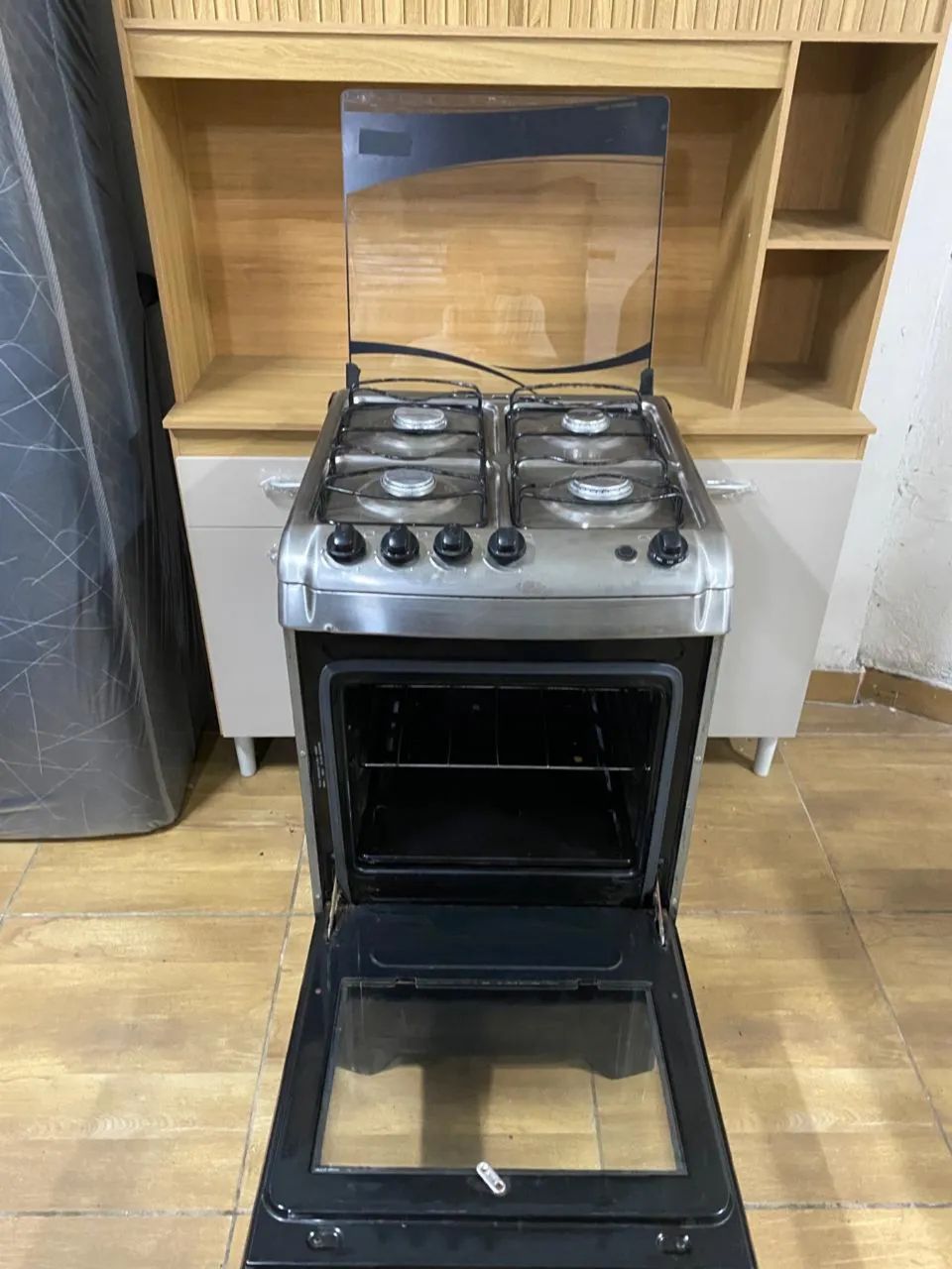 Fogão Eletrolux 4 bocas inox funcionando perfeitamente  - Foto 3