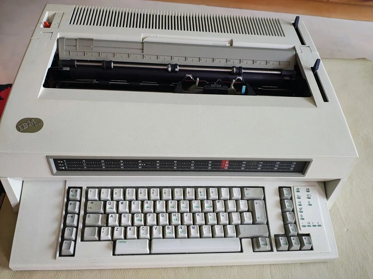 Máquina de escrever IBM