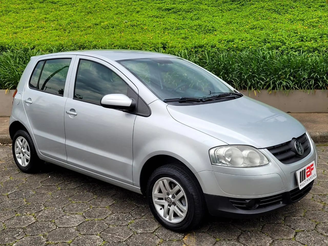 Volkswagen Fox Fox 1.0 Mi Total Flex 8V 5p 2010