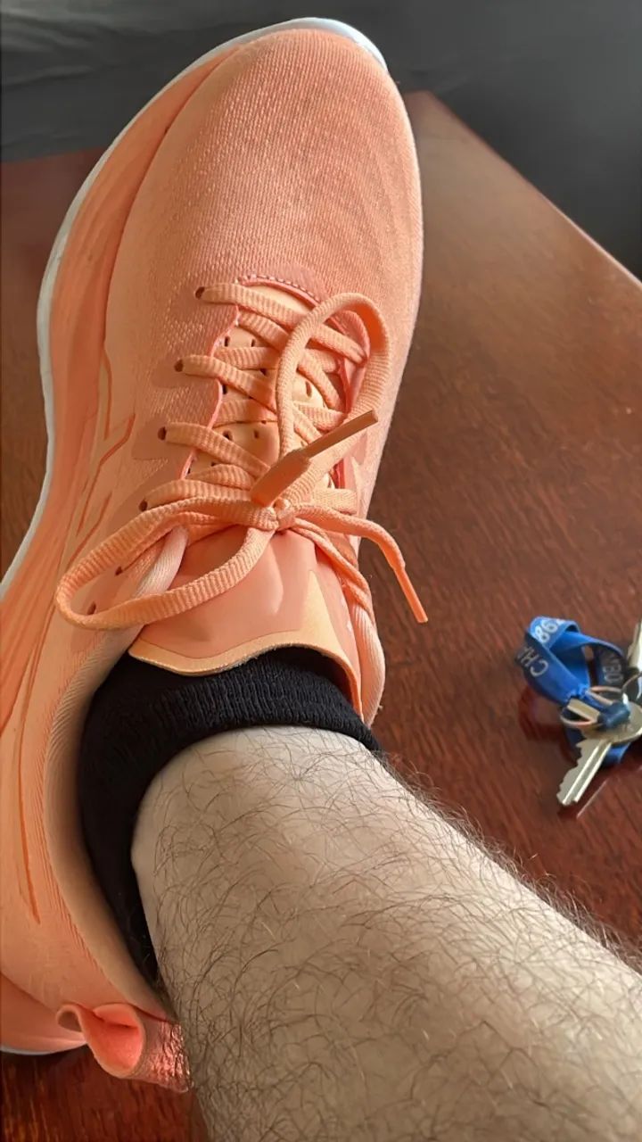 Tênis asics cumulus 27