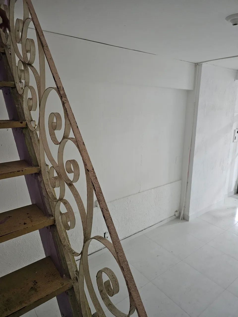 Sala Comercial 2 Pavimentos - Já Alugada - Ótima para Investimento - Foto 3