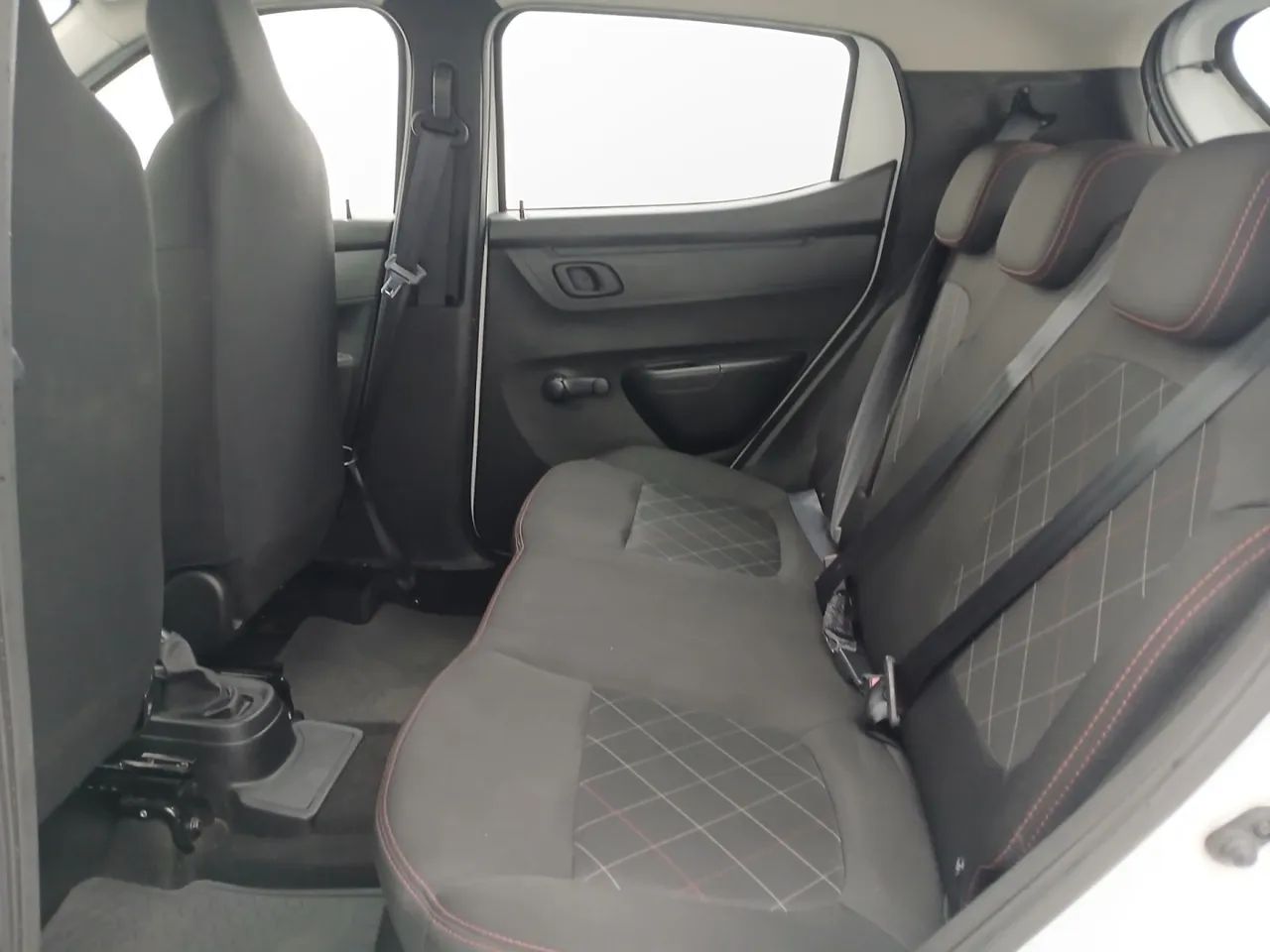Renault Kwid 1.0 Zen, foto 17 de 18