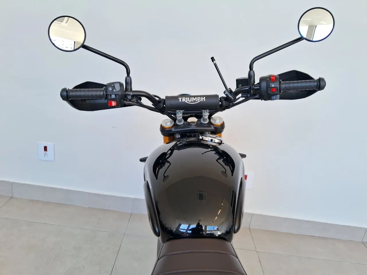Triumph SCRAMBLER 400 X - Foto 3