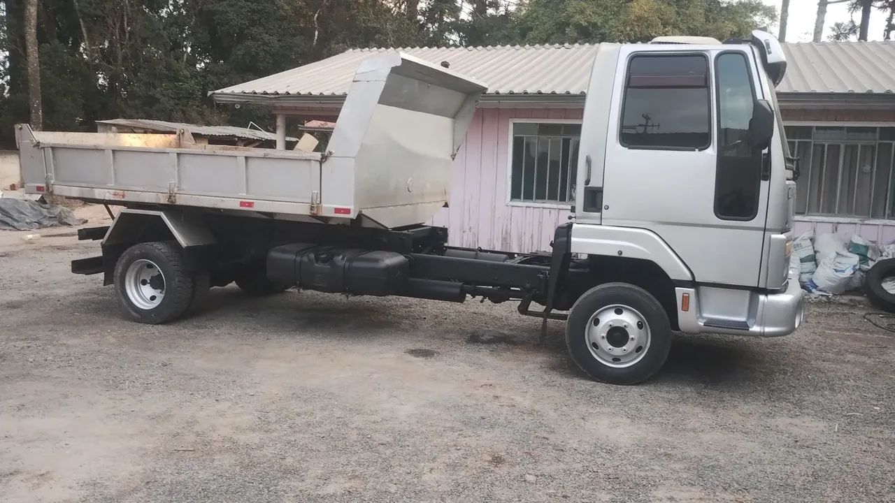 Ford cargo 815 - Foto 2