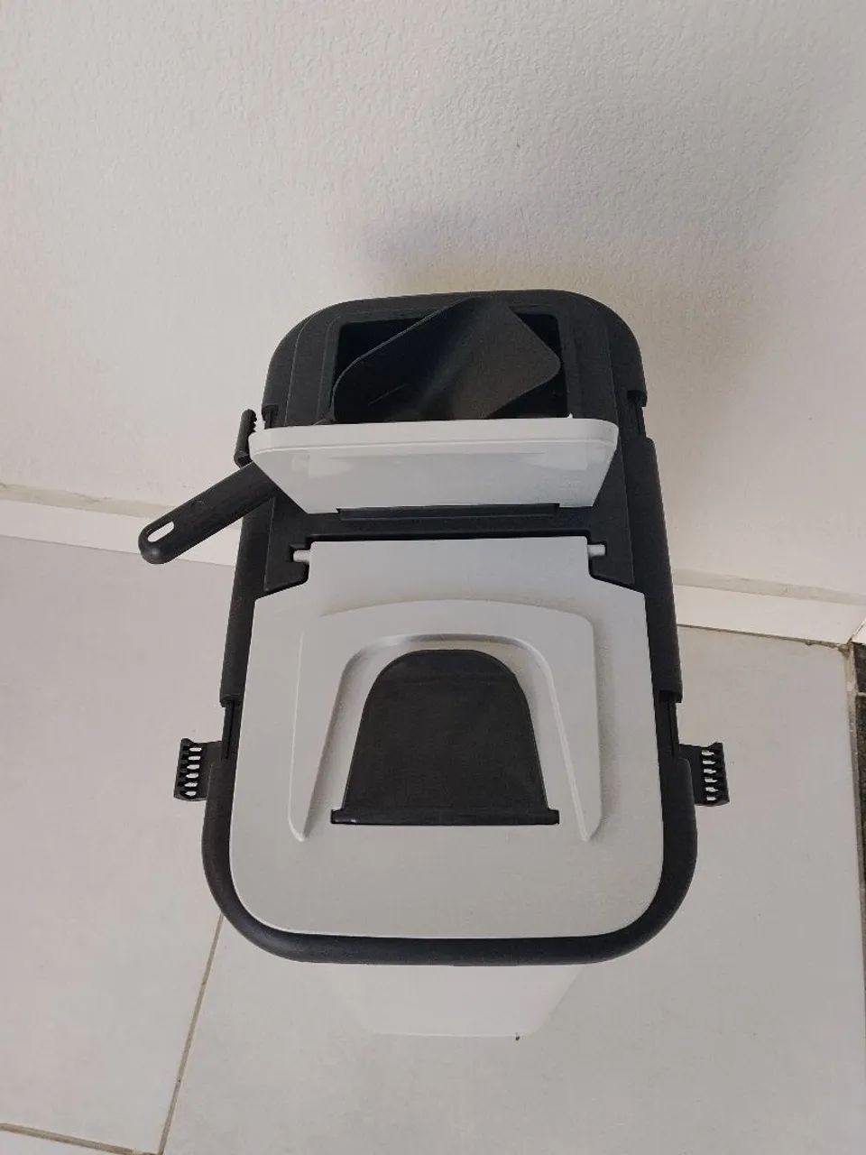 Contêiner de plástico  - Foto 4