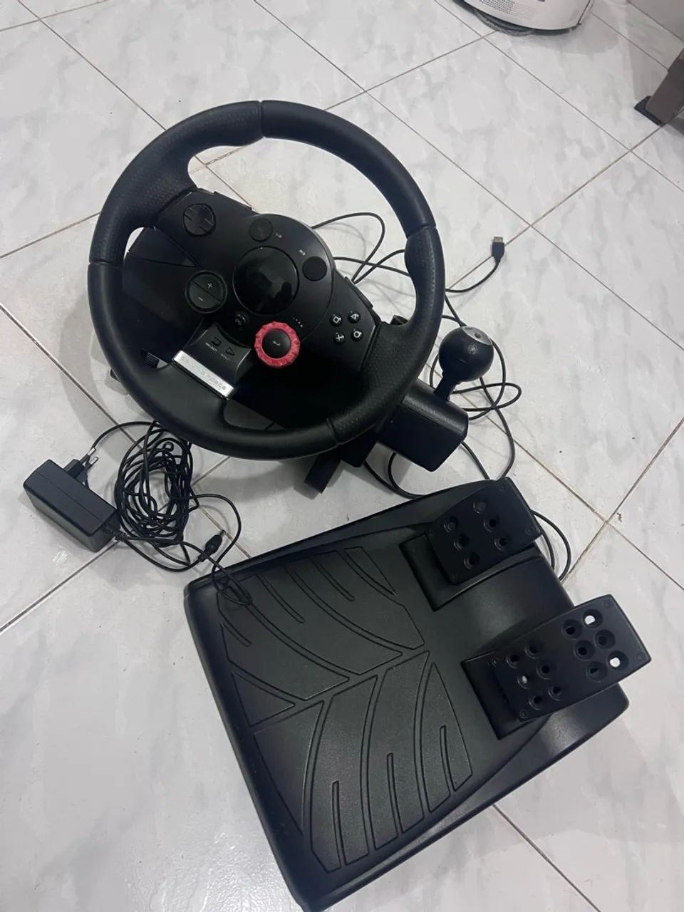 VOLANTE LOGITECH DRIVING FORCE GT - Foto 3