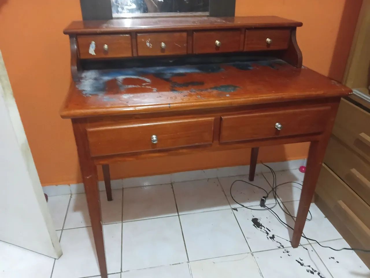 Vendo Penteadeira de Madeira mogno - Foto 5