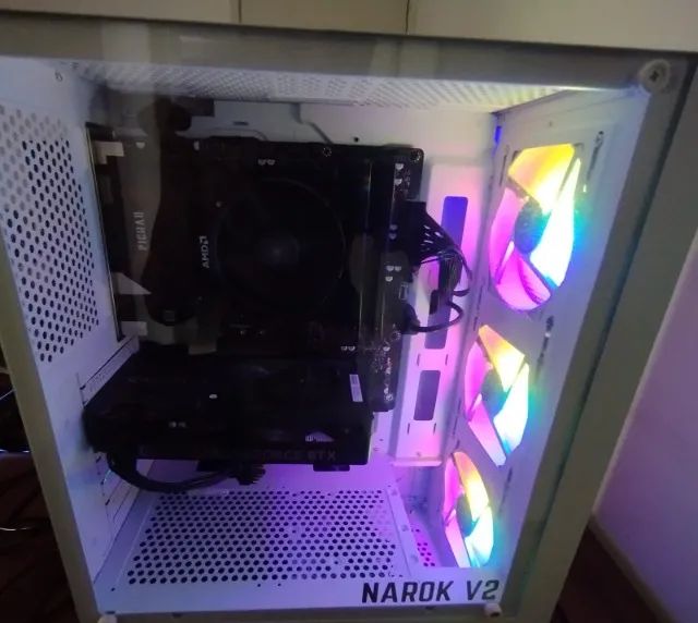Pc Gamer Isis IV RTX 5060 8GB Ryzen 5 5500 16GB SSD NVMe + Monitor Horizon Z Pro 144 Hz - Foto 3