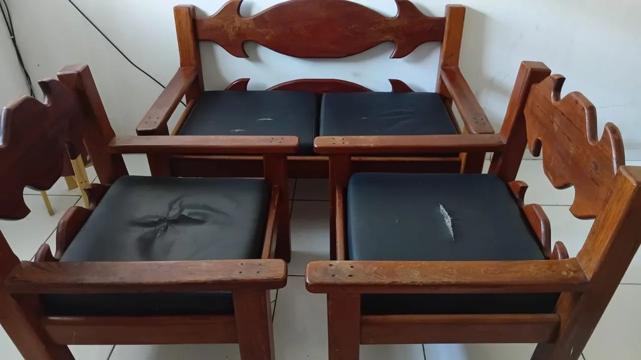 Conjunto de sofá de madeira maciça móveis Gravatá 