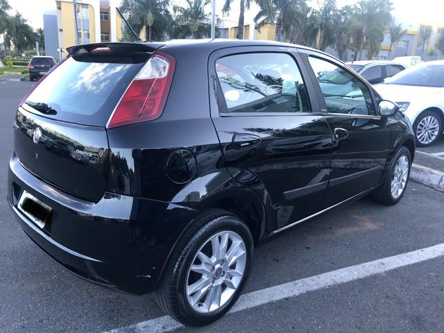 Fiat punto 1.6 essence 16v flex 4p manual 2011 - Foto 5