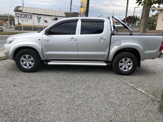 Hilux SR 4x2 no GNV muito econômica - Foto 10