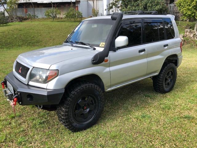 Pajero IO 2001