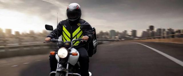 Procuro moto boy pra delivery de sushi