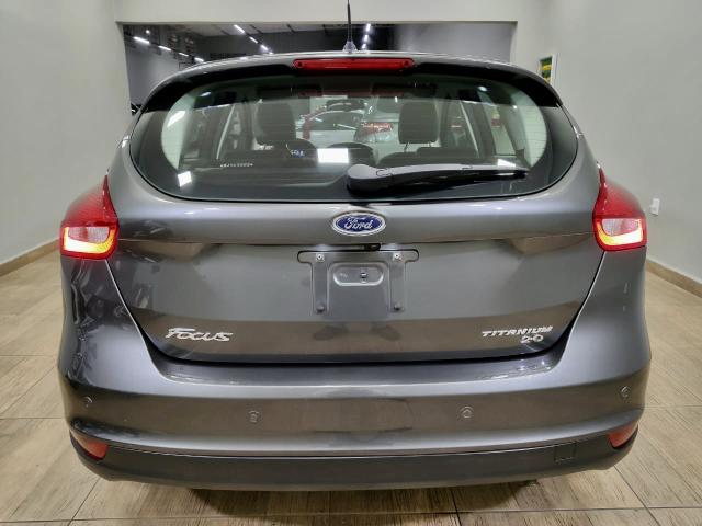 Focus titanium hatch 2016 c/44.000km automático. léo careta veículos - Foto 7