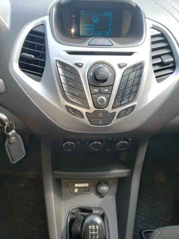 Vendo Ford Ka Hatch 1.5 SEL - Foto 4