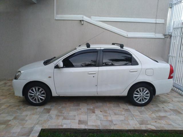 Etios XLS sedam 1.5 - Foto 5
