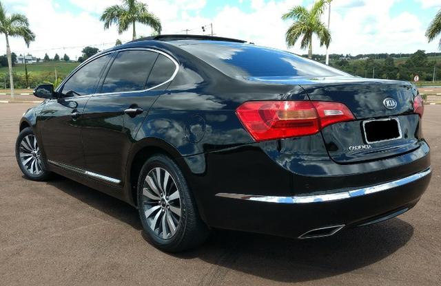 Kia Cadenza - Com Teto Solar - Foto 17