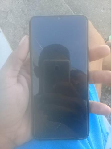 Vendo um celular